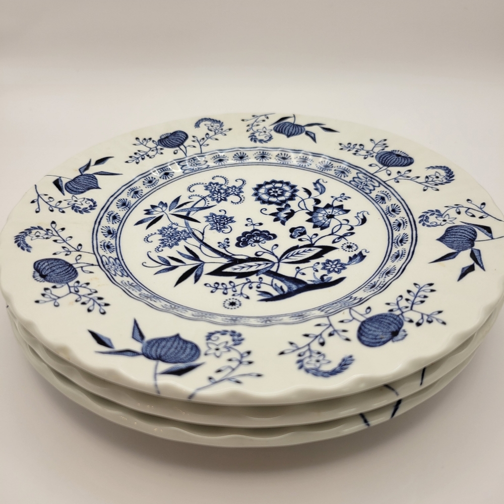 VTG J&G Meakin England Classic Nordic Ironstone. Set of 3 Dessert Plates.